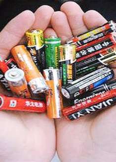 你家有旧电池吗？记住别乱扔！留在家中“太值钱了”，早懂早受益