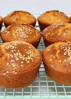 传统老式蜂蜜脆皮蛋糕，不加水，不加泡打粉，外脆里软又细腻