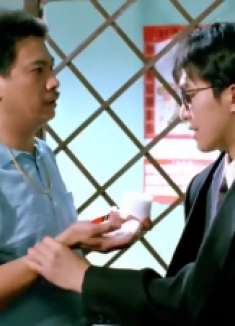 赌圣：达叔帮星爷包装，给星爷穿上赌圣战袍，从此他就叫赌圣