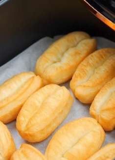 早上做这个小油条，全家都爱吃，焦香酥脆，简单又省事