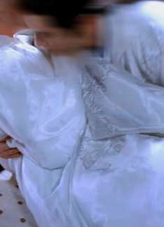 好劲爆的剧情！！女师尊一直把小徒弟压在身下玩弄，编剧好敢啊！！