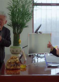 公司面临破产，哪料不起眼的小员工，竟拿出500万救活整个公司