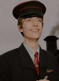 Gucci × 北面复古大片，小众火车奥克沃斯站