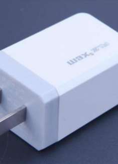 旧的手机充电头不要扔，放在厨房太聪明了，一年省下不少钱，真棒