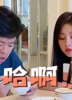 父女竞技又升级？吃饭还要拼速度，老爸开挂却惨遭打脸