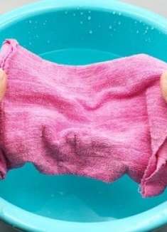 家中毛巾不管多脏，往水里倒一点，搓一搓洗完洁净如新，简单好用