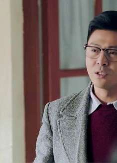 这个站长又落陈江河手里了，本想搞垮邱英杰，却被陈江河送了进去