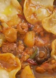 天冷来一锅地锅鸡也太满足了吧！