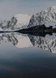 情侣勇闯北极圈，去世界的尽头见证你们的爱情