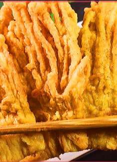 为什么饭店的金针菇金黄酥脆，百吃不厌呢？这一步最关键