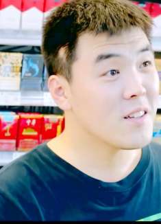 你好现任：男子欲为女子治伤，不料竟遭对方抨击，他会如何应对