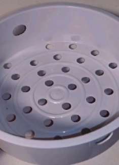 塑料蒸笼赶紧快拿出来，这个作用花钱都买不到，太实用了