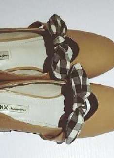 擦皮鞋不用鞋油？用女生都有的东西擦擦，光亮如新，旧鞋变新鞋