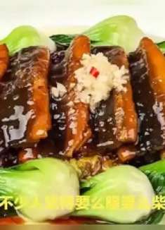 一道颇费工夫的蒸烧鳝鱼，窍门都在这细节里