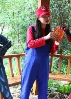 马里奥：超燃蜘蛛侠大战黑色毒液，帮马里奥夺回辣条（下载）