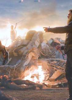 索尔：不不不队长，暴风战斧给我