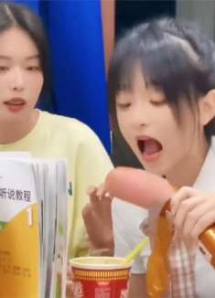 盘点那些娶回家贼好玩的女生，美丽的外表有趣的灵魂，太逗了！