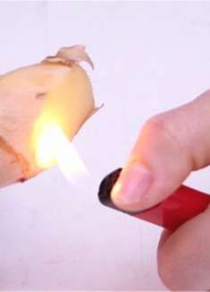 打火机烧一烧生姜,用途花钱也难换!好多人不懂有啥用,涨知识了