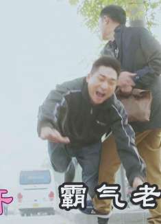 司机差点撞人还挑衅老头，不料对方身手不凡，被收拾惨了！