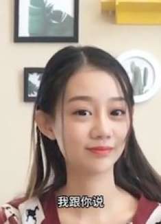 女子搞笑日常vlog：欢乐瞬间，打造你的六块腹肌