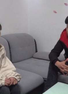 小伙去见娃娃亲，未婚妻说自己已经有婴儿了