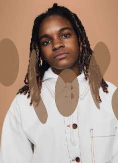 小桌子音乐会：牙买加雷鬼歌手 Koffee