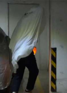 我看见幽灵了，吓死我了