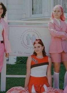 假期歌单准备好了吗？这首「Silk Chiffon」值得一个位置！