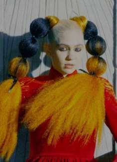 独立音乐人 Grimes 的反传统大作「Delete Forever」