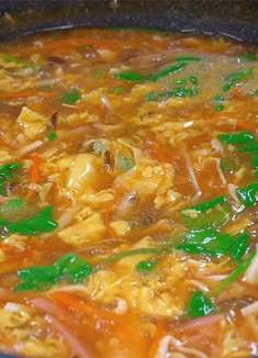 天冷的时候，全家人最爱这道酸辣汤，酸辣又开胃，好喝又暖胃