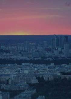 巴黎邂逅春日阳光，每条街都是流动的电影