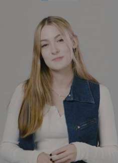 100 个青少年的「青涩接吻记忆」