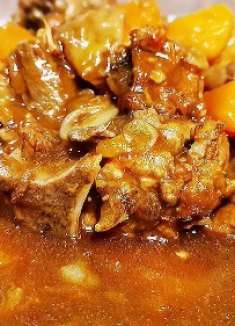 新年大人小孩超喜欢的味道，排骨烧红薯，风味十足，鲜美好吃