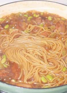 不差钱的话，这个排骨焖面可以天天吃，绝了