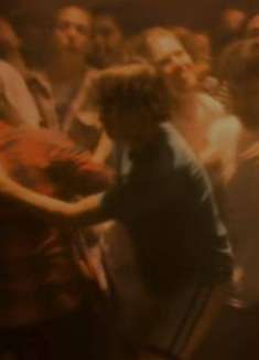 涅槃中的深情「Smells Like Teen Spirit」