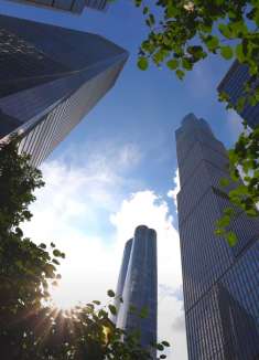 伪装成亿万富翁，体验顶级豪宅