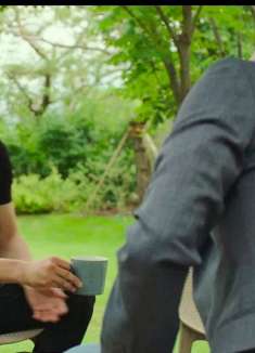 退休杀手照顾妻子闺蜜的女儿，结果女孩惨遭人贩子集团绑架