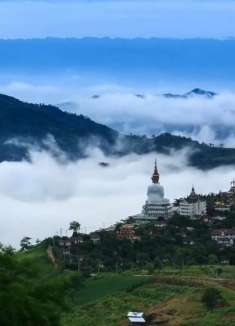 泰国碧差汶府：云雾缭绕，误入仙境