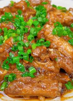 大厨教你“豉汁蒸排骨”正确做法，多加这一个步骤，排骨滑嫩入味