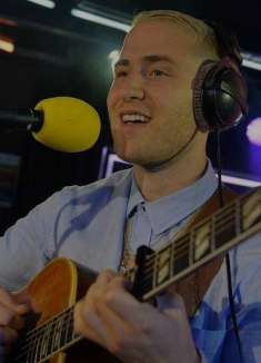 Mike Posner现场表演单曲「Jealous」