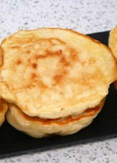 糖饼简单快速的做法,不揉面不擀面,蓬松香软