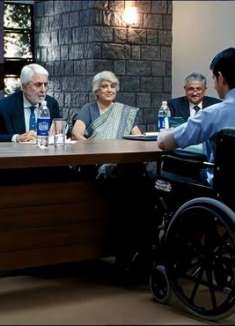 三傻大闹宝莱坞：法汗拉朱鼓起勇气追梦，兰彻功不可没