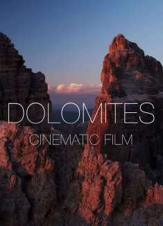 飞向多洛米蒂，阿尔卑斯山脉上的白云石