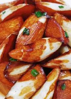 苏州媳妇教你做油焖茭白，不过油不焯水，茭白鲜脆滑口，太正宗了