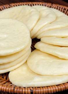 伏天闷热没胃口，教你简单小蒸饼，夹肉夹菜都好吃，真美味