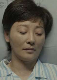 关于我妈的一切：徐帆发病晕厥这段，演技完全炸裂，观众哭到抽搐