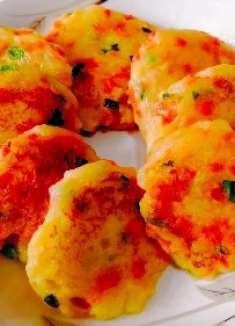 教大家做一个好吃的土豆饼，做法简单，大人小孩都爱吃！