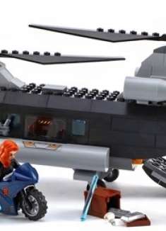 玩具开箱：两代黑寡妇对抗模仿大师 乐高76162 黑寡妇直升机追逐