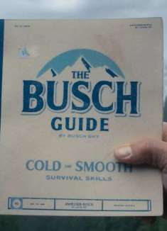 报告，在野外发现了一罐天然的啤酒