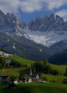 每一帧都是壁纸，穿越机带你游多洛米蒂